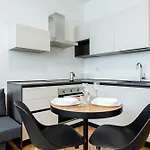 Apartamento Console Marcello Milán